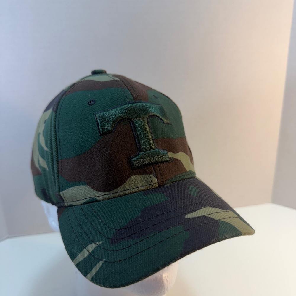 Tennessee Volunteers Hat Zephyr M/L Camo Green Z-Fit Fitted Embroidered Cap NCAA